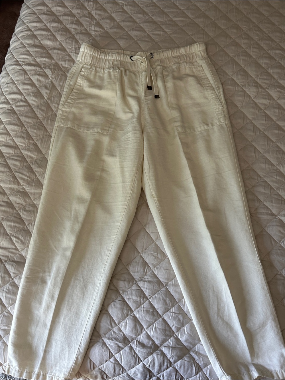 Women’s Cream Drawstring Casual Pants
